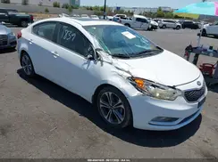 KNAFZ4A83G5598171 2016 KIA FORTE