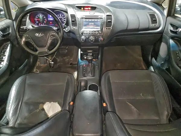 KNAFZ4A84G5454418 2016 KIA FORTE - Image 8