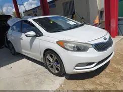KNAFZ4A84G5552753 2016 KIA FORTE
