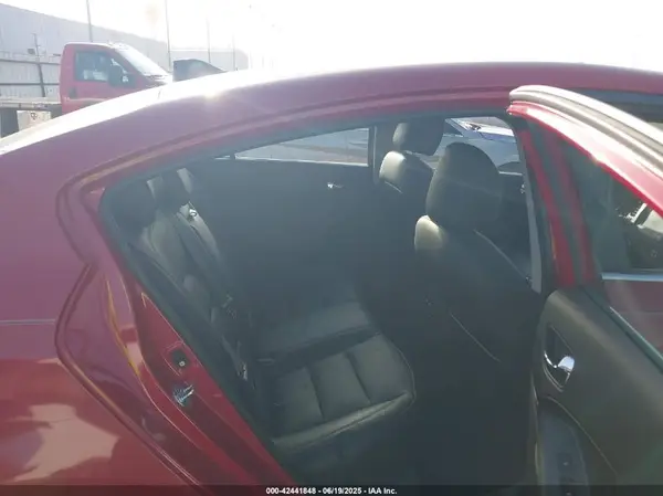 KNAFZ4A85G5511046 2016 KIA FORTE - Image 8