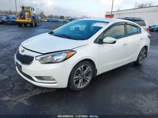 KNAFZ4A85G5522953 2016 KIA FORTE - Image 2