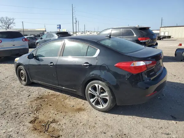 KNAFZ4A85G5578522 2016 KIA FORTE - Image 2