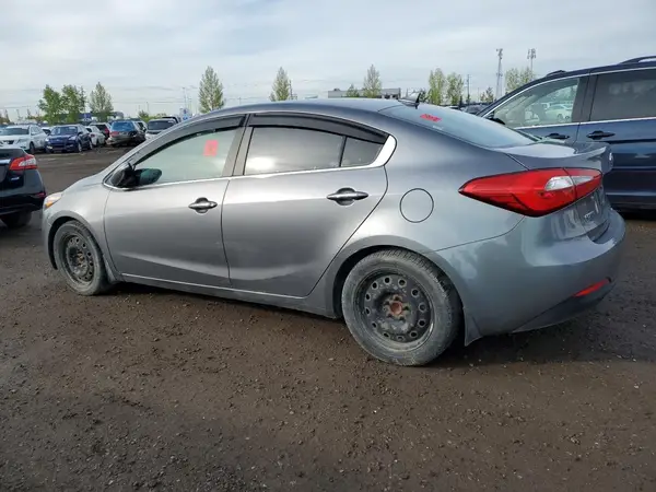 KNAFZ4A85G5600440 2016 KIA FORTE - Image 2
