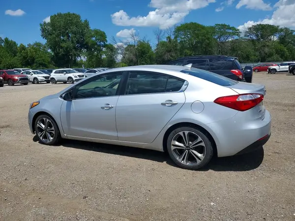 KNAFZ4A86G5550437 2016 KIA FORTE - Image 2