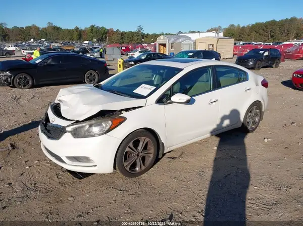 KNAFZ4A86G5553547 2016 KIA FORTE - Image 2