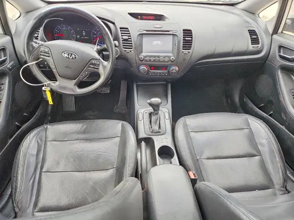 KNAFZ4A86G5571417 2016 KIA FORTE - Image 8