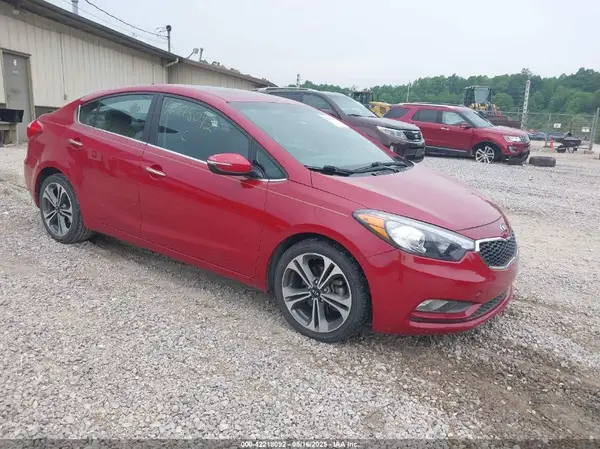 KNAFZ4A87G5447785 2016 KIA FORTE - Image 1