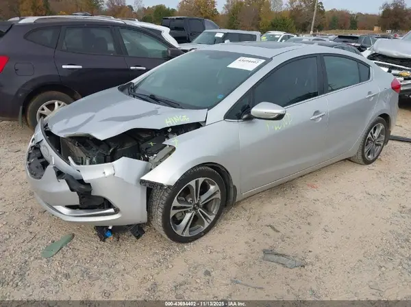KNAFZ4A87G5547501 2016 KIA FORTE - Image 2