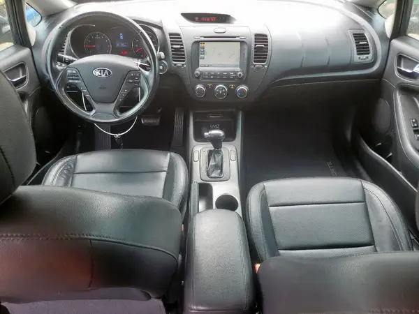 KNAFZ4A87G5547594 2016 KIA FORTE - Image 8