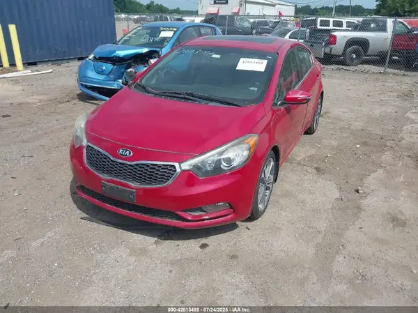 KNAFZ4A87G5548437 2016 KIA FORTE - Image 2