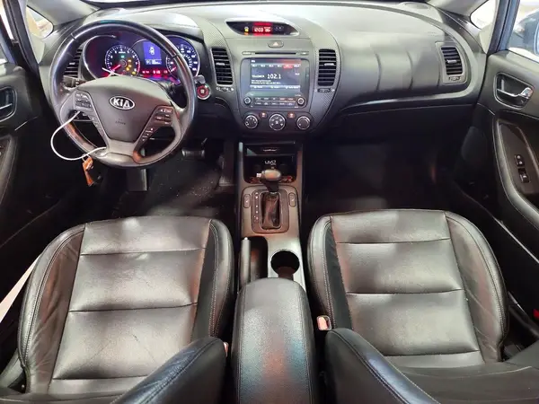 KNAFZ4A87G5554612 2016 KIA FORTE - Image 8