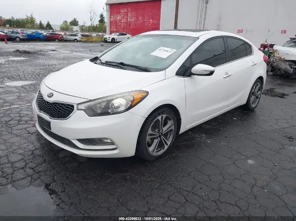 KNAFZ4A87G5555064 2016 KIA FORTE - Image 2