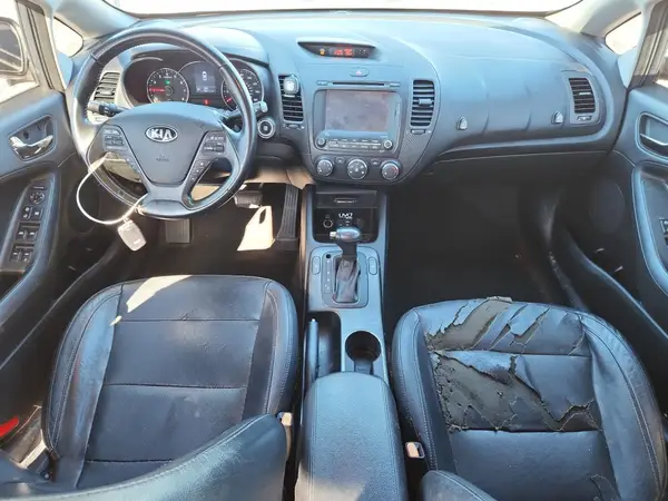 KNAFZ4A88G5447729 2016 KIA FORTE - Image 8