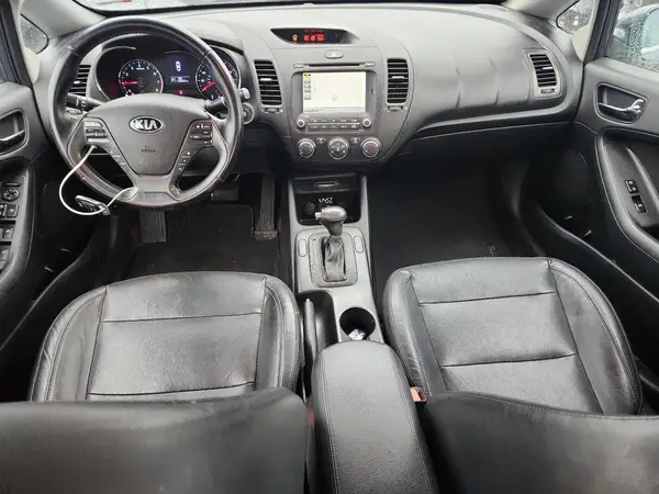 KNAFZ4A88G5571628 2016 KIA FORTE - Image 8