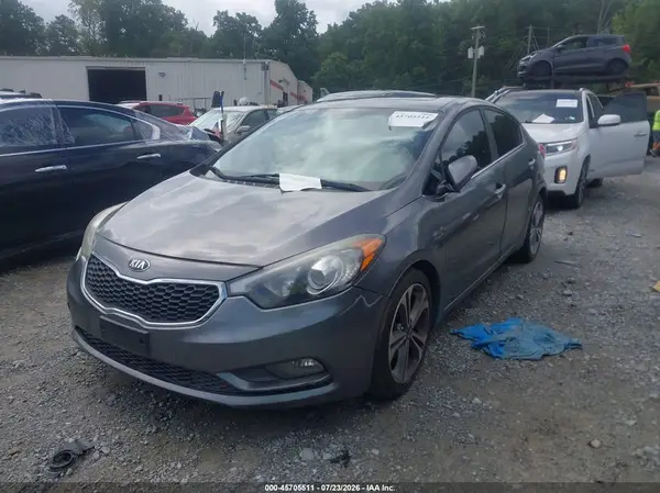 KNAFZ4A88G5571807 2016 KIA FORTE - Image 2