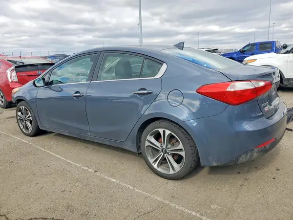 KNAFZ4A89G5549637 2016 KIA FORTE - Image 2