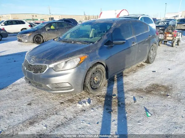 KNAFZ4A8XG5472387 2016 KIA FORTE - Image 2