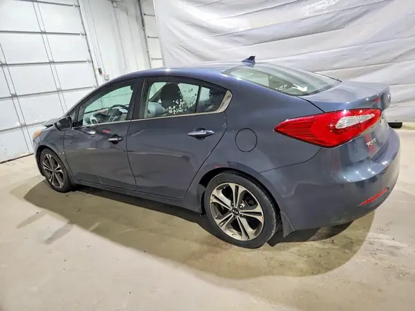 KNAFZ4A8XG5549064 2016 KIA FORTE - Image 2