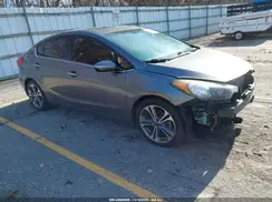 KNAFZ4A8XG5554703 2016 KIA FORTE