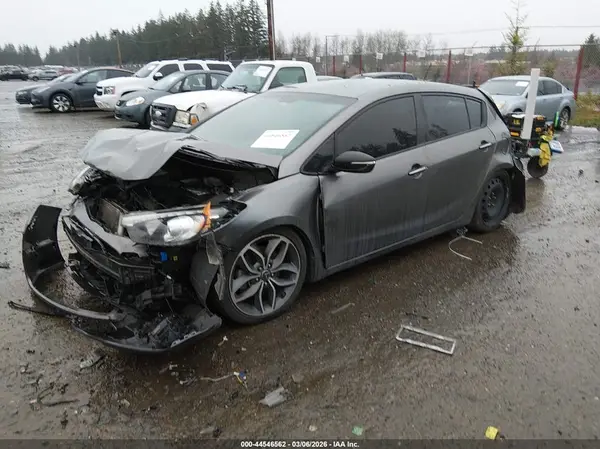 KNAFZ5A30G5517380 2016 KIA FORTE - Image 2