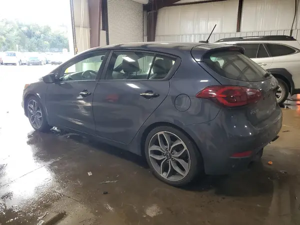 KNAFZ5A30G5631864 2016 KIA FORTE - Image 2