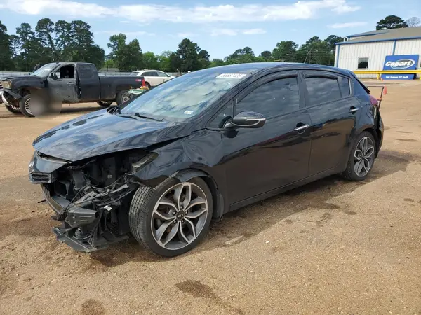 KNAFZ5A32G5498542 2016 KIA FORTE - Image 1