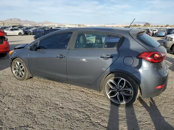 KNAFZ5A32G5631848 2016 KIA FORTE - Image 2