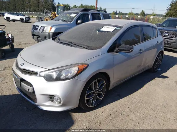 KNAFZ5A33G5535811 2016 KIA FORTE - Image 2