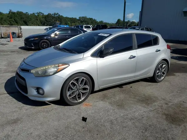 KNAFZ5A35G5587800 2016 KIA FORTE - Image 1