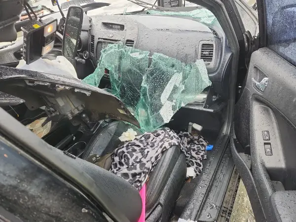 KNAFZ5A35G5636395 2016 KIA FORTE - Image 8
