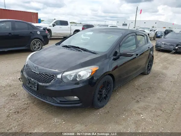 KNAFZ5A36G5635627 2016 KIA FORTE - Image 2