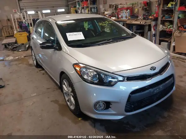 KNAFZ5A37G5498441 2016 KIA FORTE - Image 1