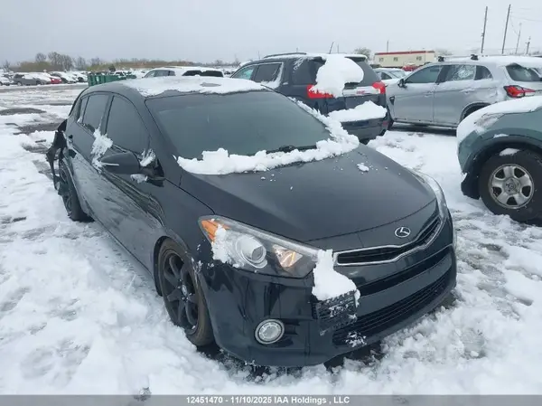 KNAFZ5A38G5452942 2016 KIA FORTE - Image 1