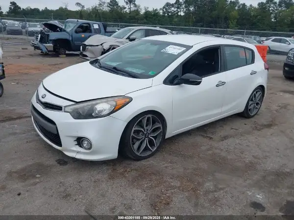 KNAFZ5A39G5599867 2016 KIA FORTE - Image 2