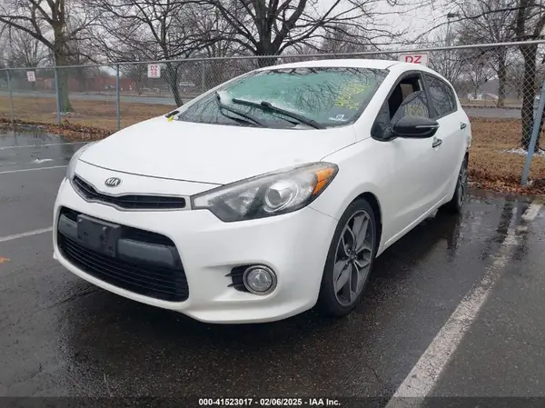 KNAFZ5A3XG5636604 2016 KIA FORTE - Image 2