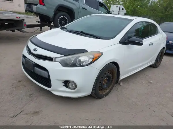 KNAFZ6A30G5458014 2016 KIA FORTE - Image 2