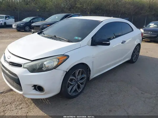 KNAFZ6A30G5578976 2016 KIA FORTE - Image 2