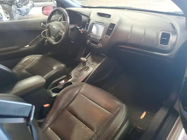 KNAFZ6A34G5641996 2016 KIA FORTE - Image 8