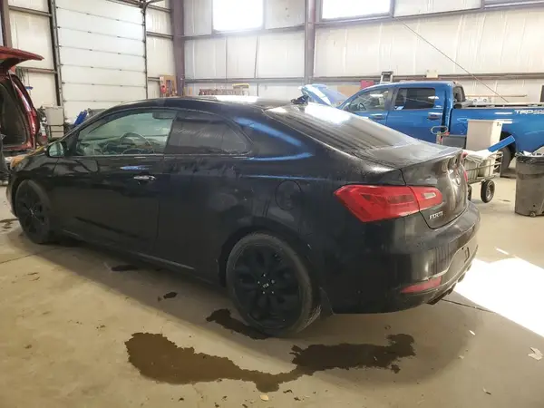 KNAFZ6A37G5639496 2016 KIA FORTE - Image 2