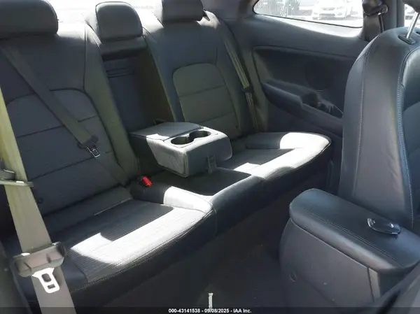 KNAFZ6A38G5591829 2016 KIA FORTE - Image 8