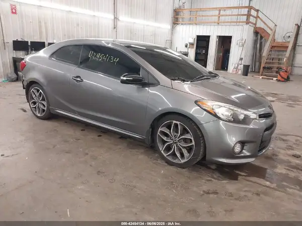 KNAFZ6A38G5643041 2016 KIA FORTE - Image 1