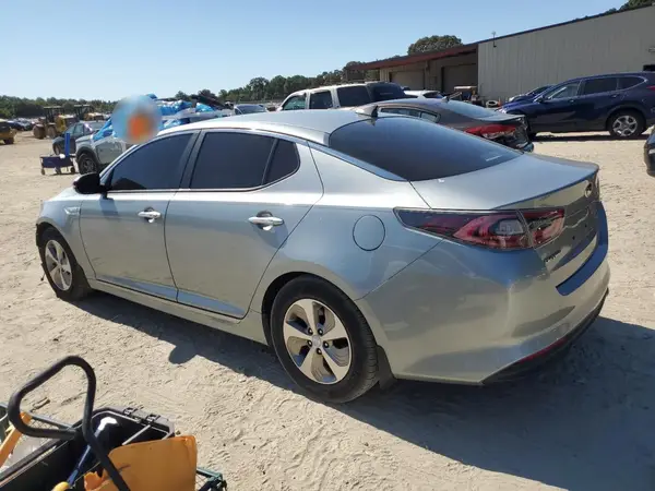 KNAGM4AD0G5092667 2016 KIA OPTIMA - Image 2
