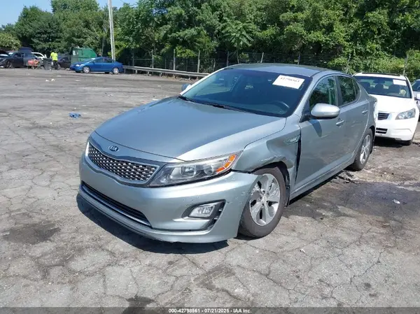 KNAGM4AD0G5095410 2016 KIA OPTIMA - Image 2