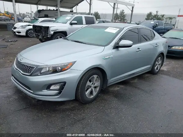 KNAGM4AD0G5099604 2016 KIA OPTIMA - Image 2