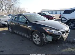 KNAGM4AD1G5092211 2016 KIA OPTIMA