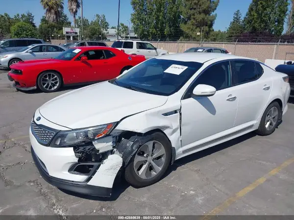 KNAGM4AD1G5093603 2016 KIA OPTIMA - Image 2