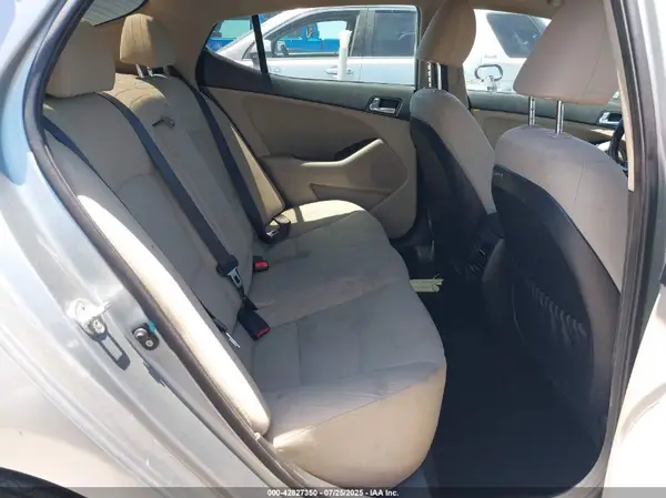 KNAGM4AD2G5094999 2016 KIA OPTIMA - Image 8