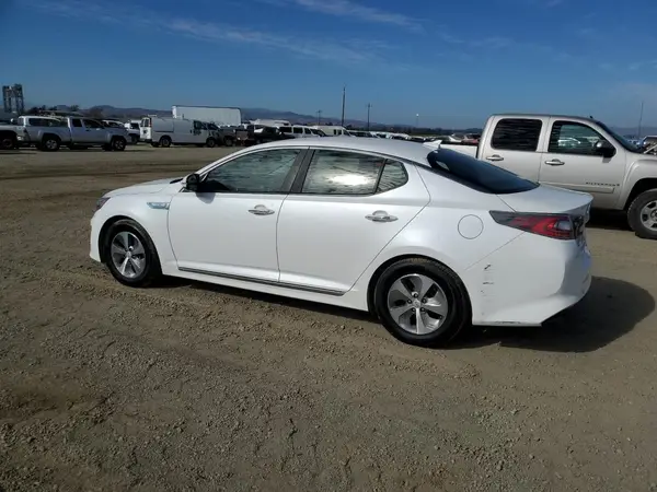KNAGM4AD2G5096543 2016 KIA OPTIMA - Image 2