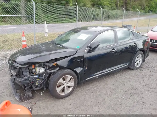 KNAGM4AD3G5094963 2016 KIA OPTIMA - Image 2