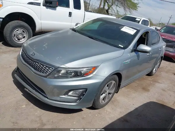 KNAGM4AD3G5095126 2016 KIA OPTIMA - Image 2